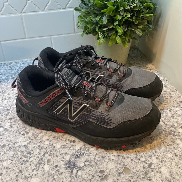 New Balance Shoes New Balance 4 V6 All Terrain Mens Shoes Size 11